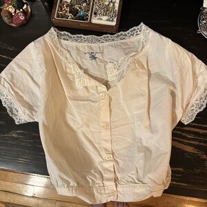 Brandy Melville 100% Cotton Baggy Creme Crop Top